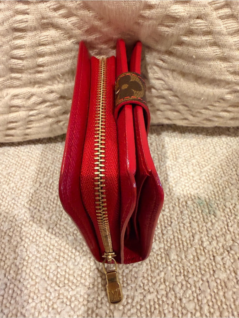 Louis Vuitton Monogram Cerises Compact Zippe wallet limited-edition by Murakami - Picture 4 of 9